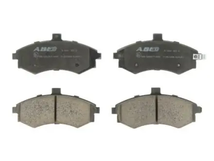 Комплект гальмівних колодок передн, HYUNDAI ELANTRA III, MATRIX KIA CERATO I 1.5D-2.0D 06.00-08.10 ABE C10515ABE Купити в Україні