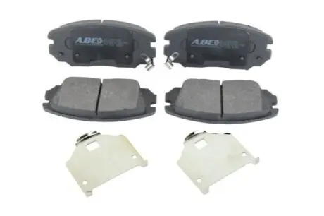 Комплект гальмівних колодок передн, HONDA CIVIC VIII HYUNDAI GRANDEUR, I30, IX35, SONATA V, SONATA VI, TUCSON KIA MAGENTIS II, OPIRUS, SPORTAGE II 1.6-3.8 09.04-10.16 ABE C10517ABE Купити в Україні