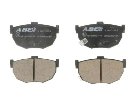 Комплект гальмівних колодок задн, HYUNDAI COUPE I, COUPE II, ELANTRA III, ELANTRA IV, GETZ, LANTRA I, LANTRA II, TIBURON KIA CERATO I, CERATO II, CERATO KOUP III NISSAN 240SX 1.1-3.0 01.83 ABE C21026ABE Купити в Україні