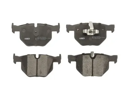Комплект гальмівних колодок задн, BMW 3 (E90), 3 (E91), 3 (E92), 3 (E93), 5 (E60), 5 (E61), 7 (E65, E66, E67), X1 (E84) 1.6-4.0 03.04-06.15 ABE C2B012ABE Купити в Україні