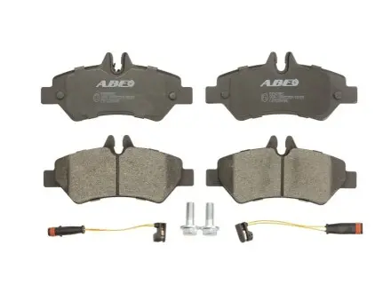 Комплект гальмівних колодок задн, MERCEDES SPRINTER 3,5-T (B906), SPRINTER 3,5-T (B907), SPRINTER 3,5-T (B907, B910), SPRINTER 3-T (B906), SPRINTER 4,6-T (B906) 1.8-3.5 04.06-12.21 ABE C2M028ABE Купити в Україні