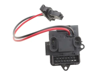 Реостат печки Renault Clio II 98 ADLER 7701050900