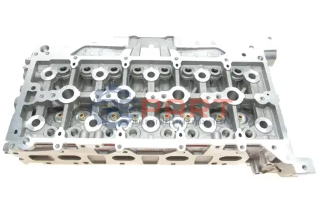 Головка блоку циліндрів Ford Transit/Mondeo V 2.0 EcoBlue 15- AMC 908260 Купити в Україні
