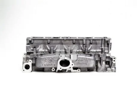 Голівка циліндра VOLVO C30, S40 II, S60 II, S80 II, V40, V50, V60 I, V70 III CITROEN BERLINGO, BERLINGO MULTISPACE, C3 AIRCROSS I, C3 AIRCROSS II, C3 II, C3 III, C3 PICASSO 1.4D/1.5D/1.6D 05.02- AMC 908833