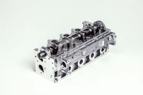 Голівка циліндра DACIA LODGY RENAULT CLIO III, FLUENCE, GRAND SCENIC III, KANGOO EXPRESS, KANGOO II, LAGUNA, LAGUNA III, LATITUDE, MEGANE, MEGANE III, SCENIC III, SCENIC IV 1.5D 06.05- AMC 908988