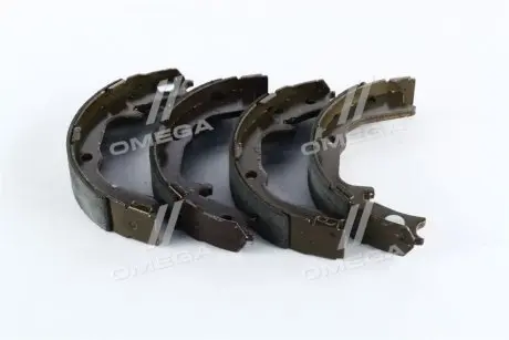 Колодки ручника Mitsubishi Lancer/Outlander 4WD/Galant 87-07 (167x32) ASHIKA 5505507