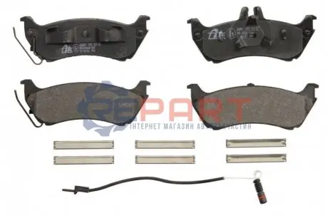 Комплект гальмівних колодок задн, MERCEDES M (W163) 2.3-4.3 02.98-06.05 ATE 13046080072