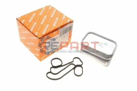 Фото 1 — Радіатор масляний MB C-class (W203/W204)/E-class (W211/W212) 1.8 M271 02-15 AUTOTECHTEILE (100 1804) Фото Радіатор масляний MB C-class (W203/W204)/E-class (W211/W212) 1.8 M271 02-15 AUTOTECHTEILE (100 1804) зображення 1