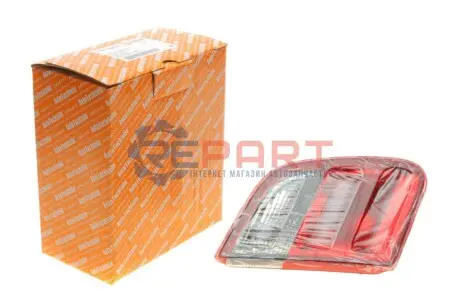 Ліхтар задній MB E-class (W210) 95-02 (L) AUTOTECHTEILE 120 8215