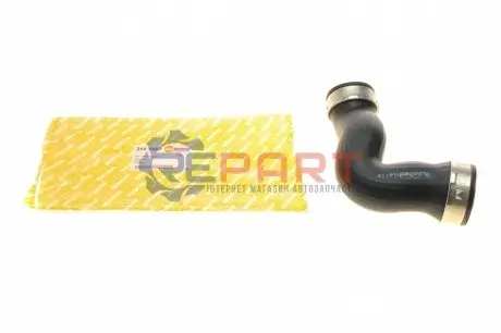 Патрубок інтеркулера VW T5 2.5TDI 03-09 AUTOTECHTEILE 3145067 Купити в Україні