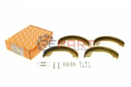 Колодки ручника VW T5 03- (185x30) AUTOTECHTEILE 369 8021 Купити в Україні
