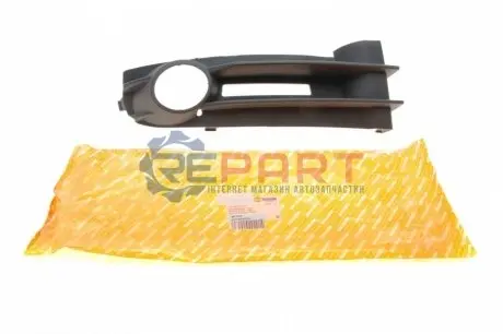 Вставка бампера под противотуманку VW Caddy III 04- Пр.. AUTOTECHTEILE 385 3019 Купить в Украине