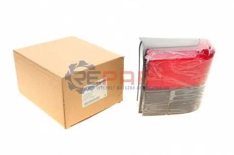 Фонарь задний VW T4 97-02 (R) (9450.10) AUTOTECHTEILE 3945010 Купити в Україні