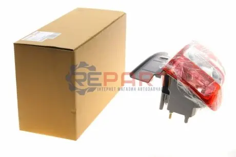 Ліхтар стопа, правий AUTOTECHTEILE 503 0326 Купити в Україні