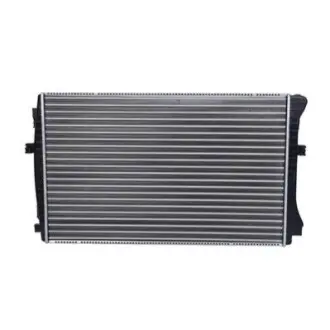 Радиатор Bapmic BF0426790041 Купить в Украине