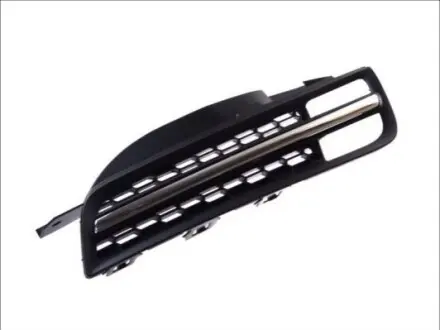 Решітка радіатора Лів (хром/чорн) NISSAN MICRA III K12 01.03-06.10 BLIC 6502071609993P