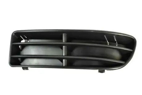 Решітка бампера передн Прав VW BORA 10.98-05.05 BLIC 6502079543998P