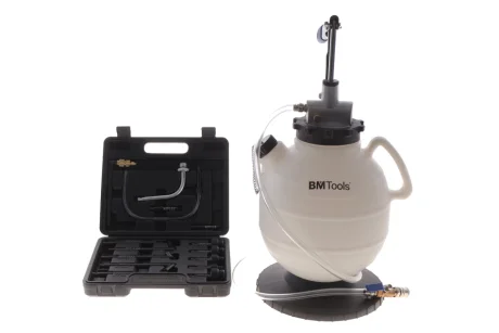 Пристрій заправки трансмісійної оливи 7,5 л (ручне керування) BM TOOLS 30700075