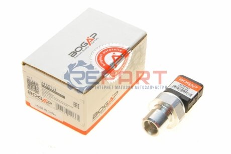 Датчик тиску кондиціонера VW Crafter 2.0 TDI 16- BOGAP A4127103