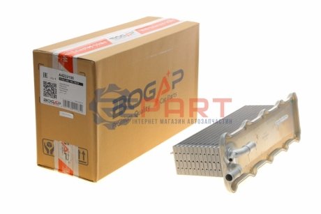 Радіатор інтеркулера VW Caddy 1.2/1.4TSI 15- BOGAP A4220100