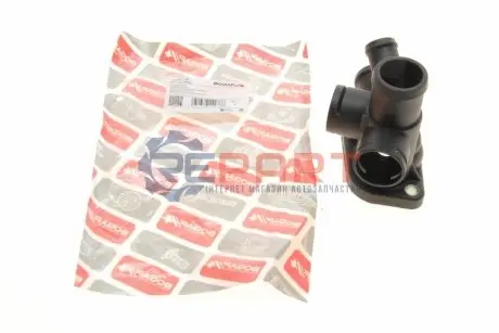 Фланець системи охолодження VW Golf III/IV/Passat 88-02 BOGAP A4252139 Купити в Україні