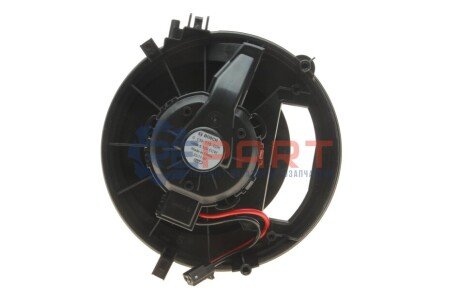 Моторчик печки VW Passat B8 /Golf VII 14- BOSCH 013011502R