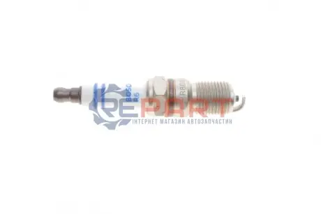 Свічка запалювання (ціна за 1шт) CHEVROLET IMPALA 5.7 09.93-12.96 Bosch 0242229737 Купити в Україні