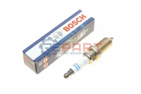 Свічка запалювання (ціна за 1шт) TOYOTA AYGO 1.0 07.05-05.14 Bosch 0 242 230 607 Купити в Україні