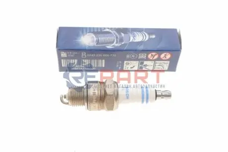 Фото Свеча зажигания BOSCH (0 242 235 665) изображение 1