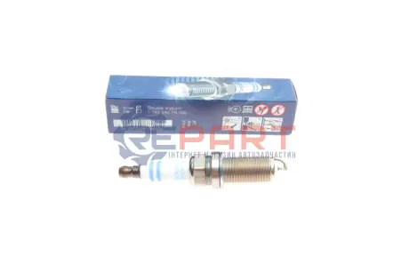 Свічка запалювання BMW/Chevrolet/Citroen/Mitsubishi/Opel/Peugeot/Volvo BOSCH 0242240715 Купити в Україні