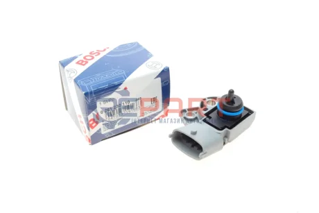 Датчик тиску палива VOLVO C30, S60 I, S80 I, S80 II, V70 II, XC70 I, XC70 II, XC90 I 2.0-4.4 06.98-12.16 Bosch 0261230110 Купити в Україні
