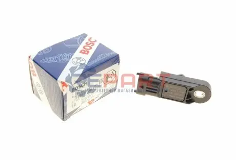 Датчик тиску у впускному колекторі (3 pin) MERCEDES A (W176), B SPORTS TOURER (W246, W242), CITAN MIXTO (DOUBLE CABIN), CITAN (MPV), CITAN/MINIVAN (W415), CLA (C117) 1.5D-3.0D 08.05 Bosch 0281002961 Купити в Україні
