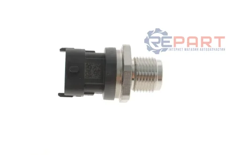 Датчик тиску Common Rail ALFA ROMEO GIULIETTA, MITO FIAT 500, 500 C, 500L, 500X, BRAVO II, DOBLO, DOBLO CARGO, DUCATO, FIORINO, FREEMONT, GRANDE PUNTO, LINEA, PANDA, PUNTO 1.3D-3.0D 01.06 Bosch 0281007113