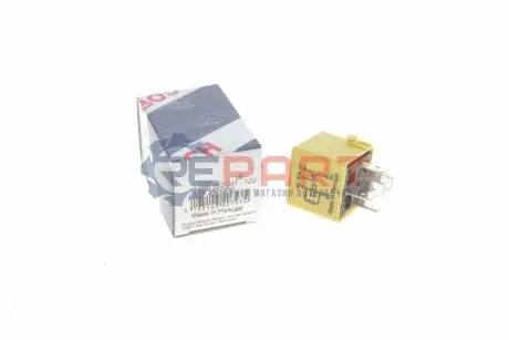 Реле поворотів (12V) MB Sprinter 96- BOSCH 0986332041 Купити в Україні