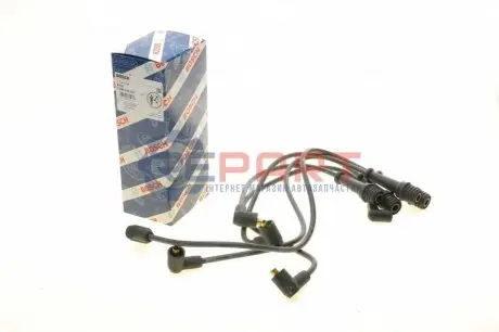 Комплект проводів запалювання RENAULT 18, 21, 25, ESPACE I, ESPACE II 1.6/2.0/2.2 04.82-12.96 Bosch 0986356704 Купити в Україні