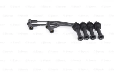 Провода зажигания Ford Focus 1.8 16V 99-04/Mazda 6 1.8-2.3 02-08 (комплект) (высоковольтные) Bosch 0986357208