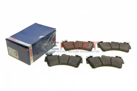 Комплект гальмівних колодок передн, AUDI Q7 PORSCHE CAYENNE VW TOUAREG 2.5D-6.0D 09.02-08.15 Bosch 0986424739 Купити в Україні