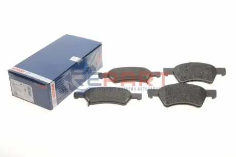 Комплект гальмівних колодок передн, CHRYSLER RAM VAN, VOYAGER III, VOYAGER IV DODGE CARAVAN 2.0-3.8 01.95-07.09 Bosch 0986424765 Купити в Україні