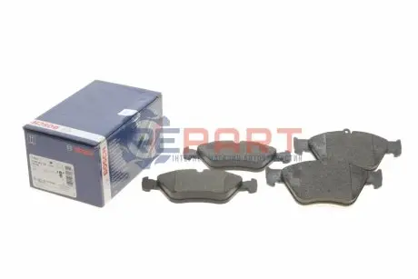 Комплект гальмівних колодок передн, OPEL CALIBRA A, OMEGA B, VECTRA A SAAB 900 II 2.0/2.3/2.5 08.91-12.00 Bosch 0986461129 Купити в Україні