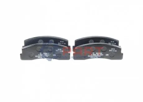 Комплект гальмівних колодок передн, LADA NIVA 1.6-1.9D 12.76 Bosch 0986466601 Купити в Україні
