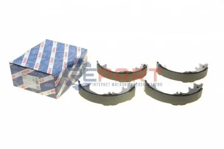Гальмівна колодка LEXUS GX TOYOTA FORTUNER, LAND CRUISER, LAND CRUISER 90, LAND CRUISER PRADO, SEQUOIA 2.7-4.7 06.95 Bosch 0986487727 Купити в Україні