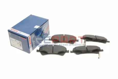 Комплект гальмівних колодок передн, TOYOTA AURIS, AVENSIS, COROLLA, VERSO 1.4-2.2D 05.97-10.18 Bosch 0986494187 Купити в Україні