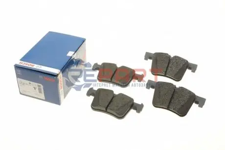 Комплект гальмівних колодок передн, BMW 1 (F20), 1 (F21), 2 (F22, F87), 2 (F23), 3 (F30, F80), 3 (F31), 3 GRAN TURISMO (F34), 4 (F32, F82), 4 (F33, F83), 4 GRAN COUPE (F36) 1.5-3.0D 09.10 Bosch 0986494487 Купити в Україні