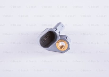 Датчик частоти обертання - 0 986 594 560 (1K0927808A, 7P0927807, WHT003858A) BOSCH 0986594560