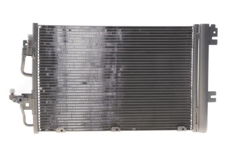 Конденсатор кондиціонера (з осушувачем) OPEL ASTRA H, ASTRA H CLASSIC, ASTRA H GTC, ZAFIRA B 1.4-1.8LPG 01.04 Bosch 1986AD2016