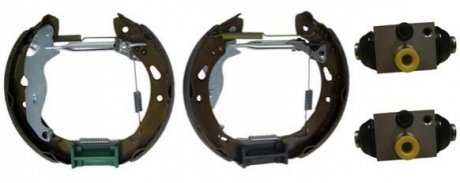 Гальмівні колодки (набір) BREMBO K24072 (фото 1)