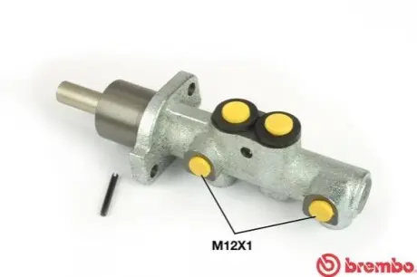 Тормозной цилиндр главный BREMBO M85 038