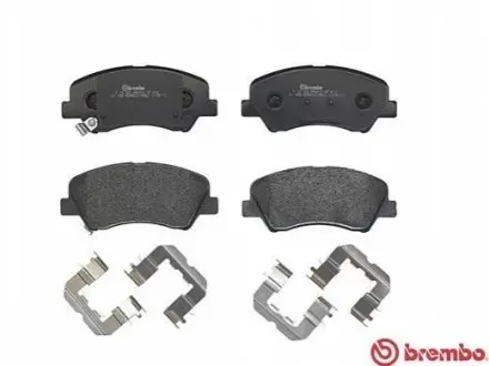 Комплект гальмівних колодок передн, GEELY BOYUE HYUNDAI ACCENT IV, ACCENT V, I20 ACTIVE, I20 II, I20 III, SOLARIS KIA RIO III, RIO IV, STONIC 1.0-1.8 11.10 BREMBO P18025