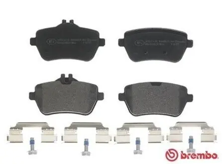 Комплект гальмівних колодок задн, MERCEDES S (A217), S (C217), S (W222, V222, X222), SL (R231) 2.2DH-4.7 01.12-07.20 BREMBO P50117