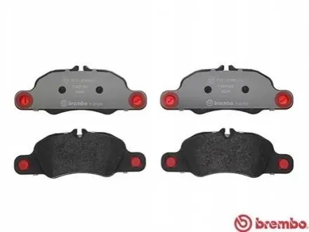 Тормозные колодки дисковые BREMBO P65 018
